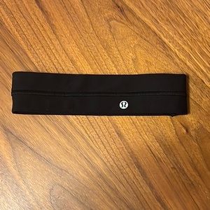 NWOT LULULEMON women’s headband